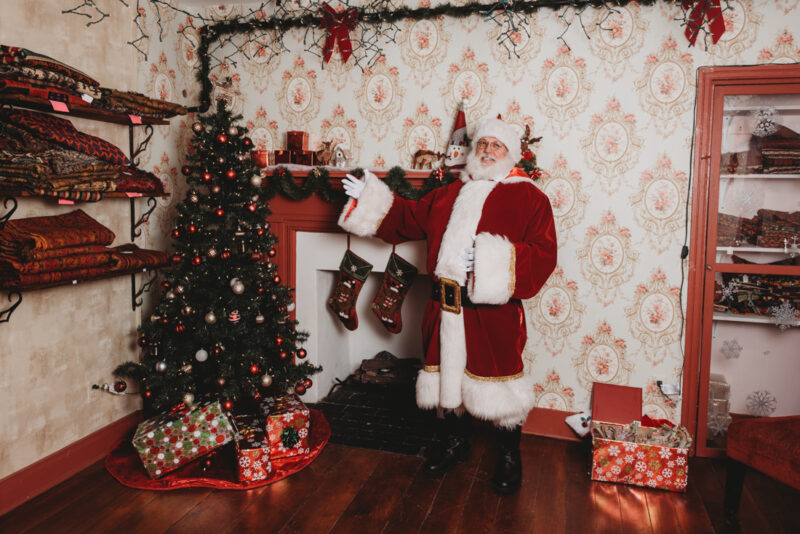 Breakfast with Santa @ Syriana Cafe – Ellicott City, Maryland